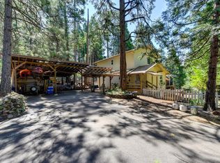 4231 Park Woods Dr, Pollock Pines, CA 95726