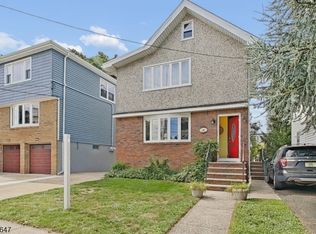 14 Pine St, Kearny Town, NJ 07032