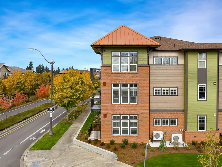 Ward Lake Apartments — Photo 17