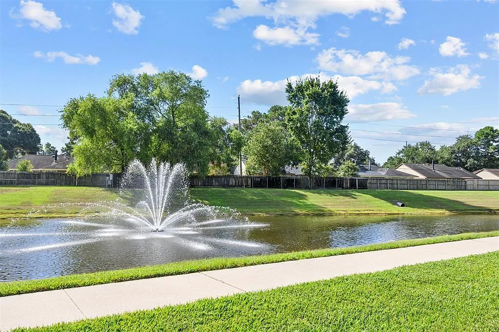 5407 Brookway Willow Dr — Photo 4