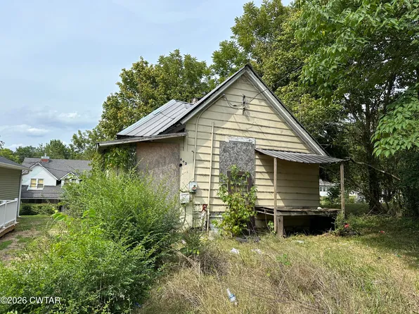 603 Depot St, Paris, TN 38242