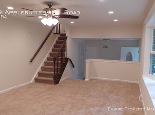 5729 Applebutter Hill Rd, Coopersburg, PA 18036