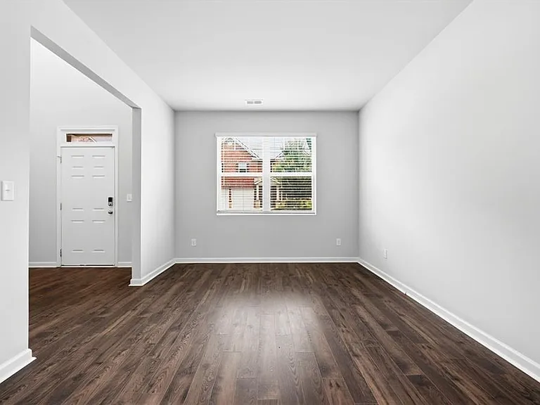 3132 Hawthorn Farm Blvd — Photo 15