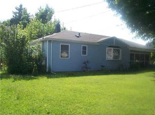 1892 Goodman St N, Irondequoit, NY 14609