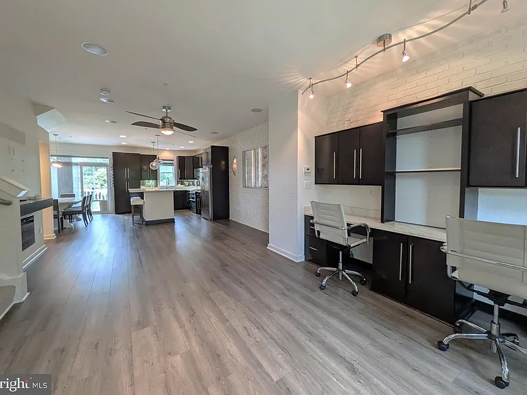 22447 Verde Gate Ter — Photo 12