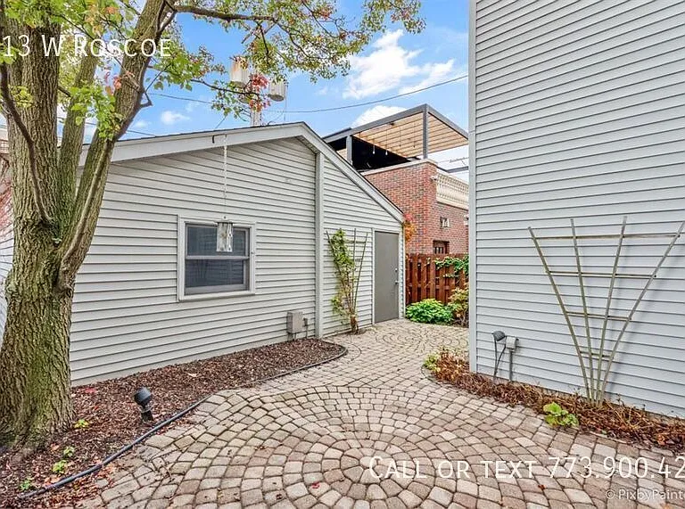 1213 W Roscoe St — Photo 23