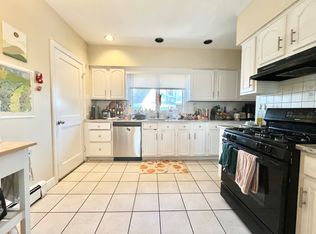 3 Glenley Ter, Brighton, MA 02135
