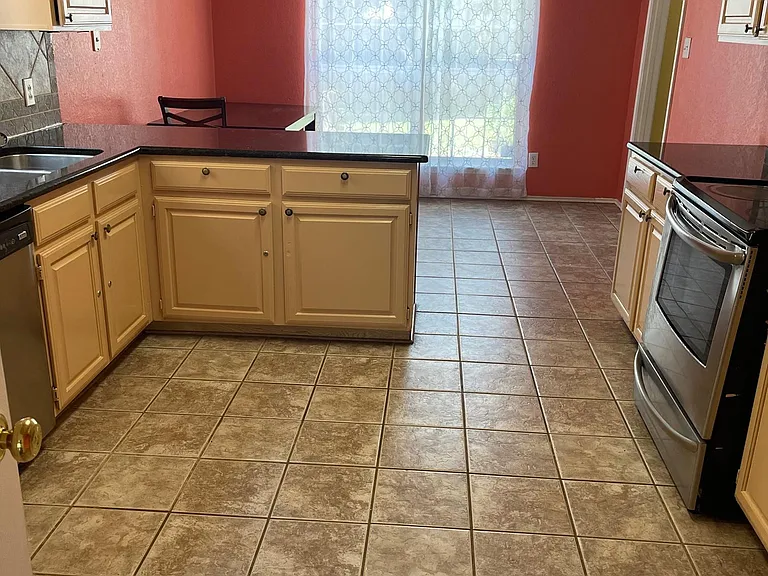 8617 Sabinas Trl — Photo 18