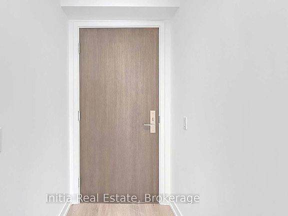 2nd image of 39 Roehampton Ave #802