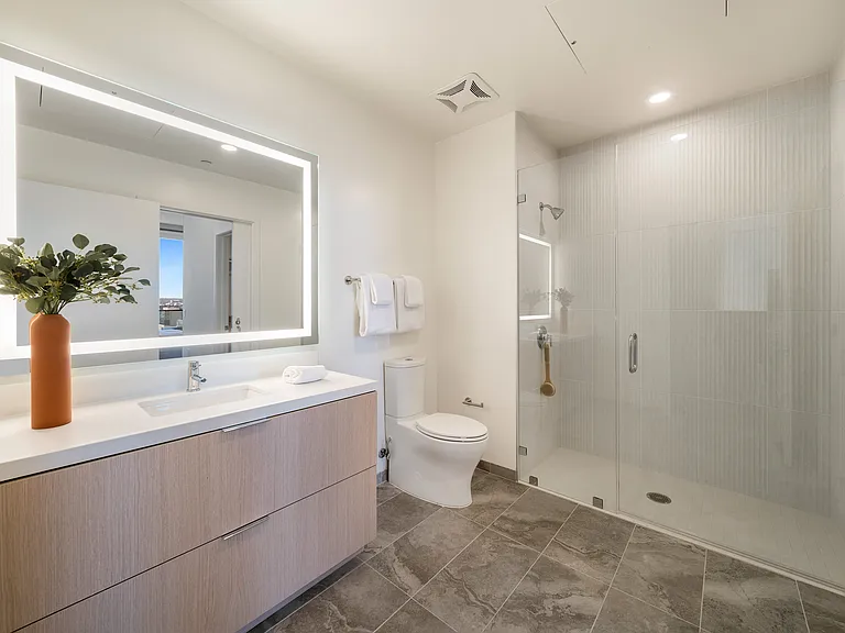 Opus LA — Photo 13