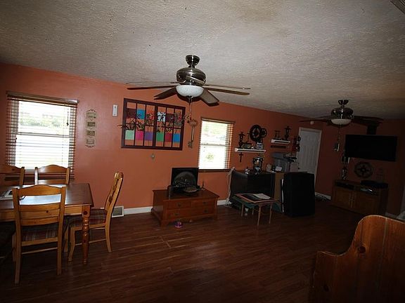 3rd image of 3542 S Emerson Ave