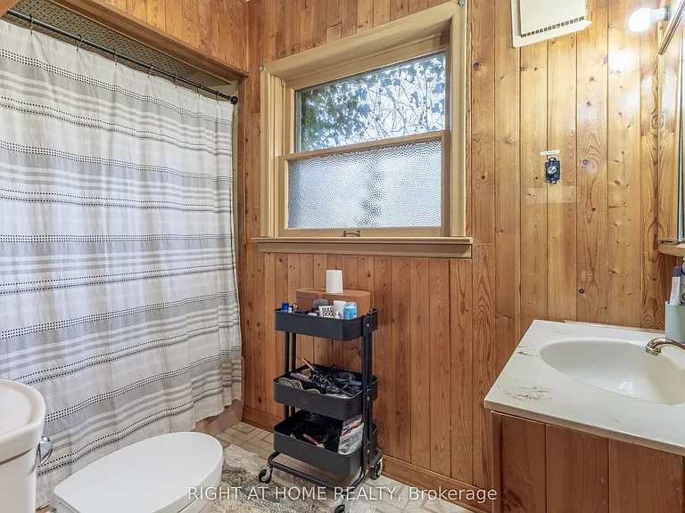 67 Saint Margarets Rd — Photo 19