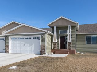 177 Busch Hill Dr, Wetumpka, AL 36093