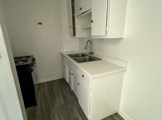 Villa de Palma, Anaheim, CA 92801
