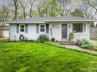 3860 Tioga Dr SW, Wyoming, MI 49519