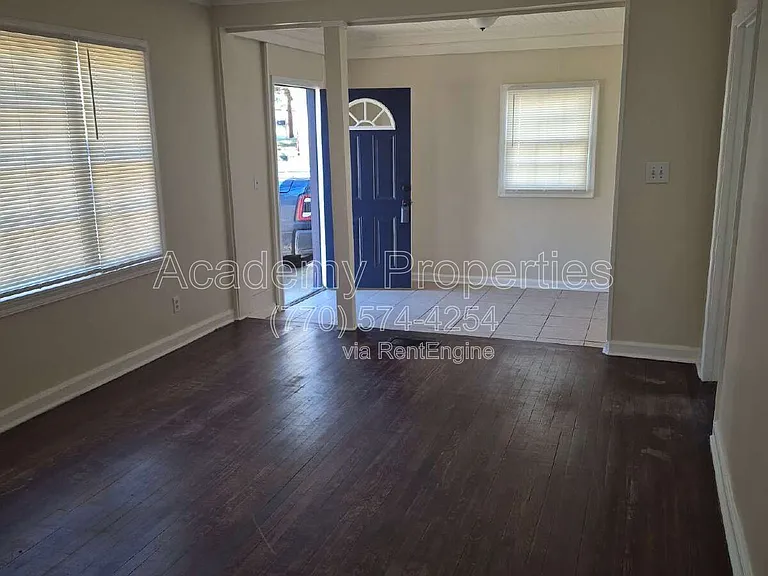2190 Jernigan Dr SE — Photo 2