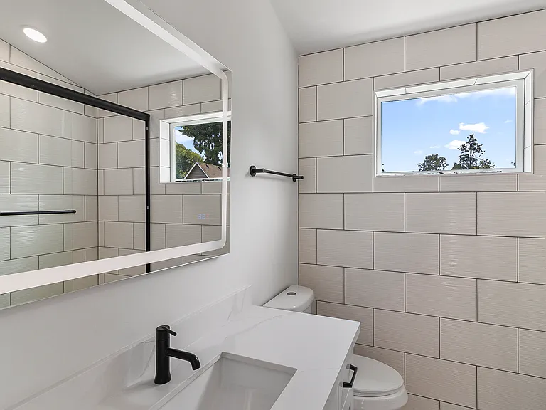 1012 S Donovan St #B — Photo 17