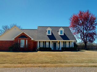 6302 Lost Creek Dr, Texarkana, TX 75503