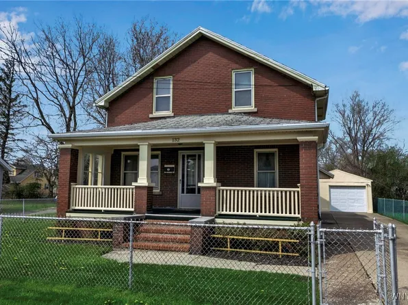 132 Swan St, Lackawanna, NY 14218