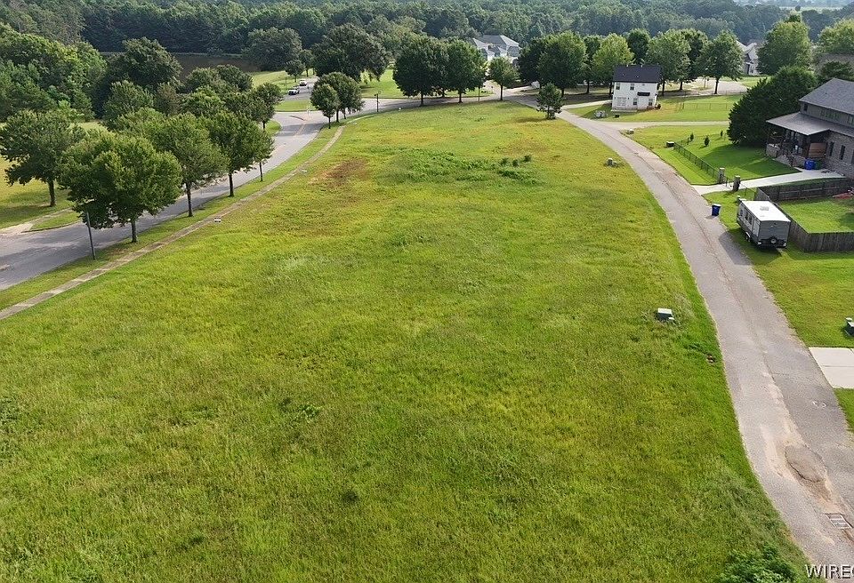 1st image of 0 Oak Park Dr