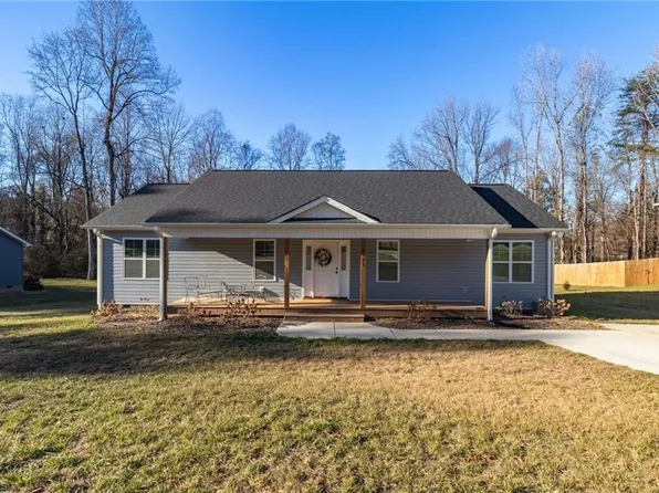 4511 Jordan St, Trinity, NC 27370