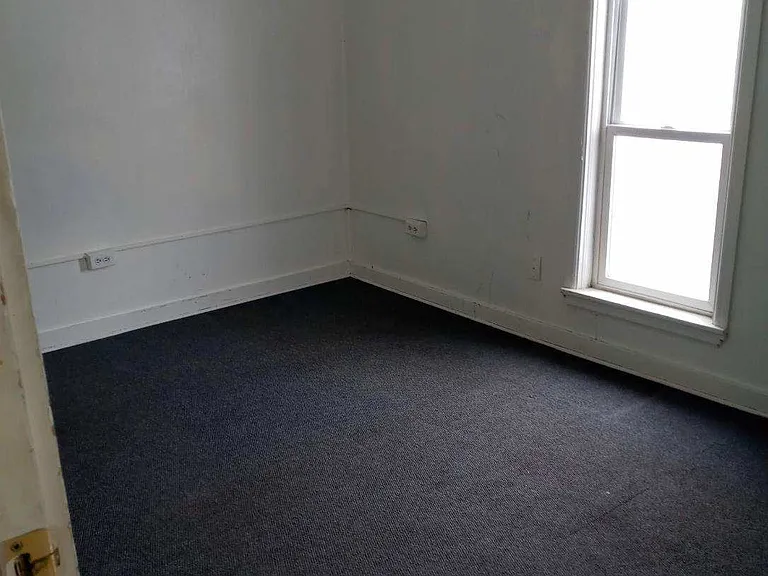 1035 N 3 E #C — Photo 15