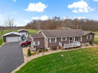 17810 Union St, Hebron, IN 46341