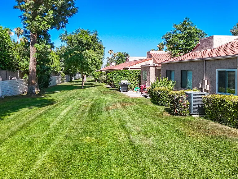 74880 San Simeon Dr — Photo 30