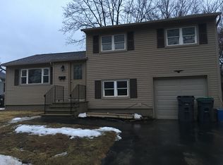 1724 Hillside Ave, Niskayuna, NY 12309