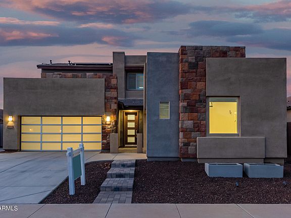 3rd image of 16060 W SIERRA Street