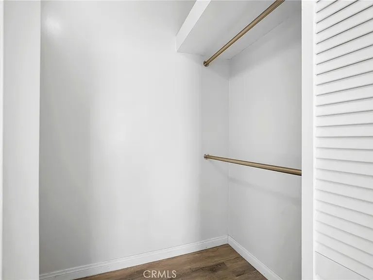 13840 Community St — Photo 13