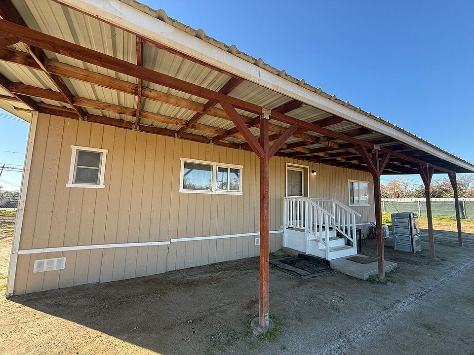 1st image of 22720 San Jacinto Ave