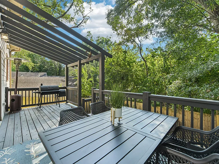 1399 N Druid Hills Rd NE — Photo 62