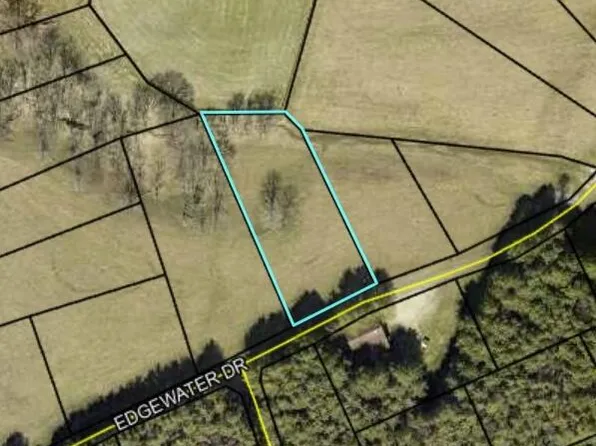 86 Edgewater, Russell Springs, KY 42642