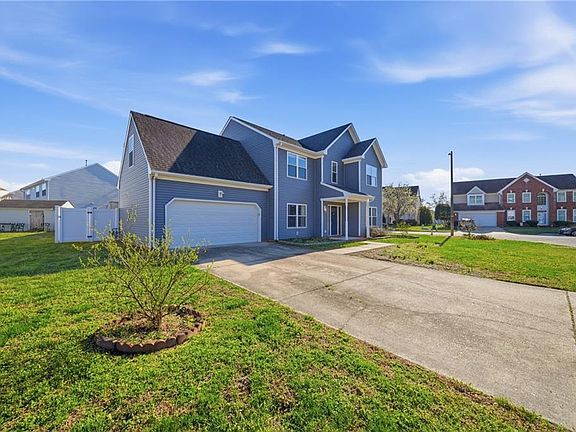 2nd image of 2825 Ridgeboard Pl