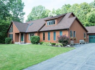 5909 Petre Dr, Auburn, NY 13021