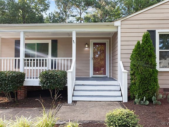 2nd image of 7218 Snaffle Ln