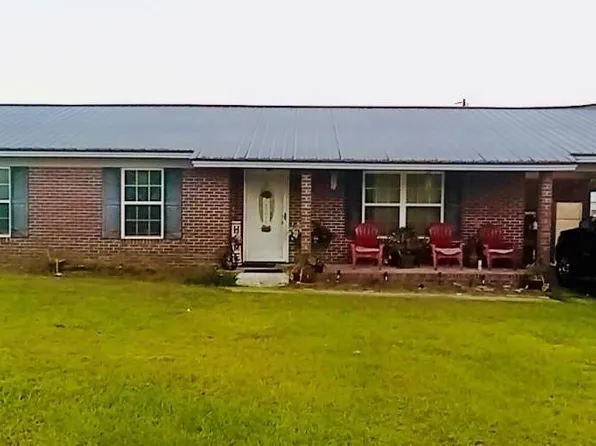 186 Beagle Blvd, Alma, GA 31510