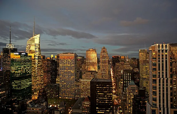 Rented by Douglas Elliman | media 26