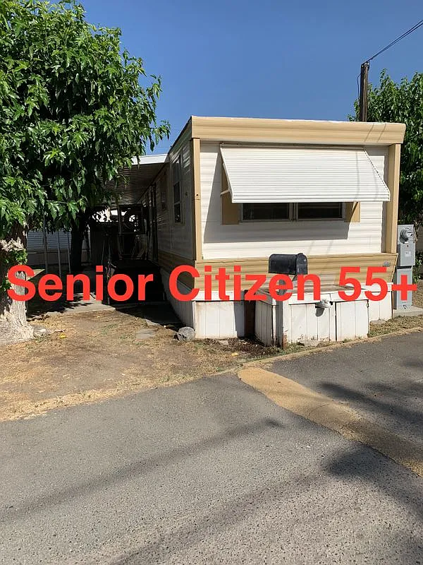 2 bed, 1.0 bath, 600 sqft, $900 — Photo 1