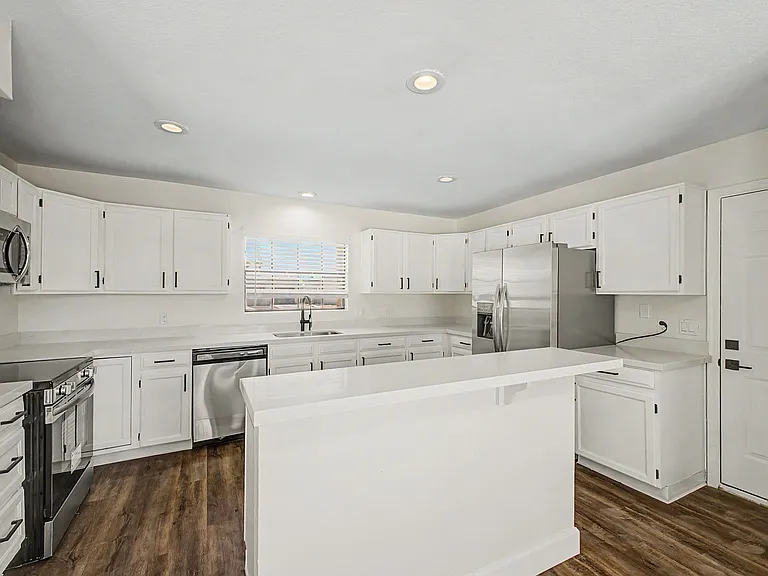 4208 W Villa Maria Dr — Photo 15