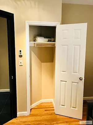 Rented by Charles Coutinho LLC | media 25