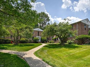 66C Troy Dr, Springfield, NJ 07081