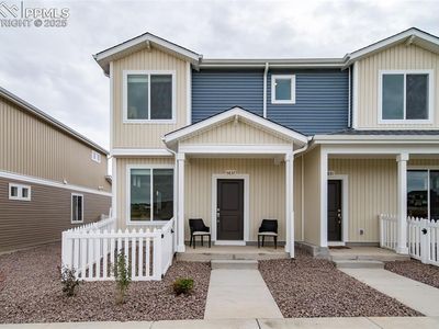 5837 Uptop Point, Colorado Springs, CO, 80927