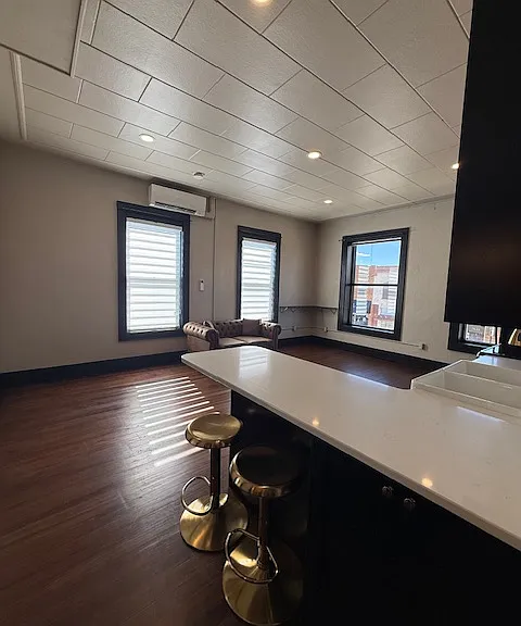 516 Broadway St #4 — Photo 4