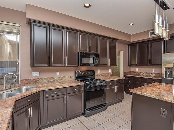 3rd image of 5956 W Lone Cactus Dr
