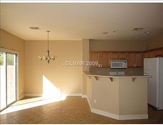 4th image of 235 Priority Point St