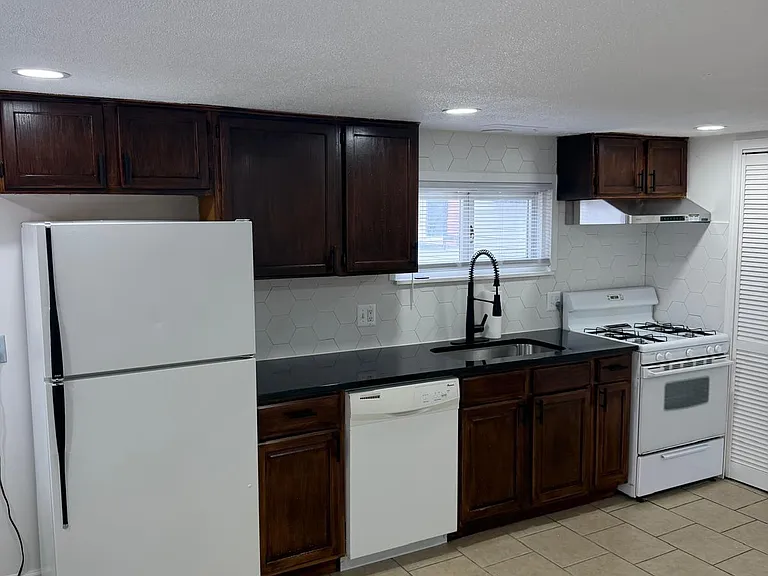 444 S William St #2 — Photo 5