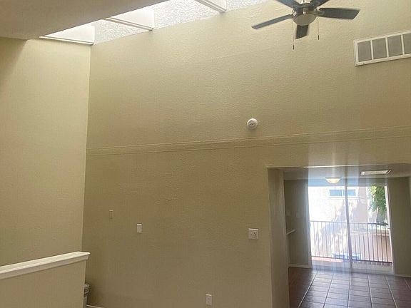 3rd image of 3501 Juan Tabo Blvd NE Unit D8