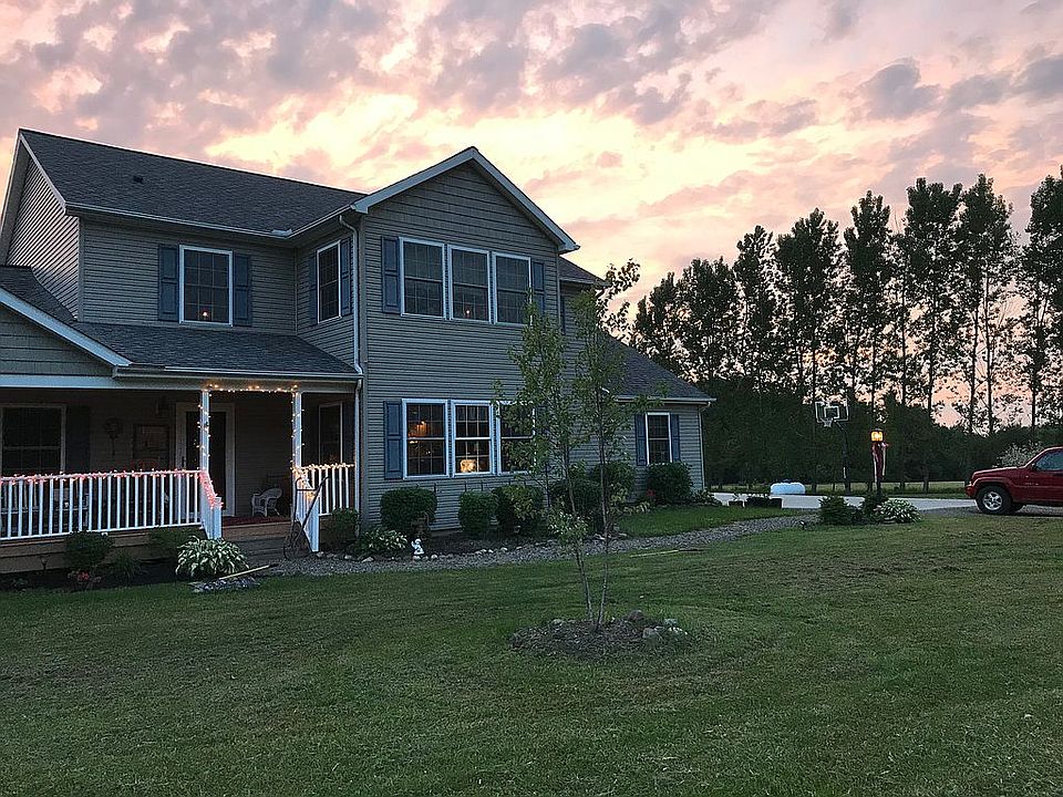 2nd image of 11700 Silverthorn Rd